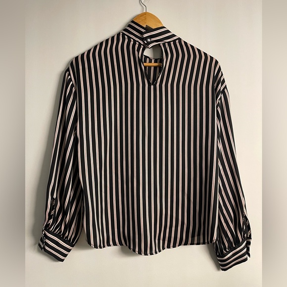 Zara Women Stripped Blouse - Picture 2 of 3